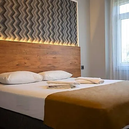 Hotel Sav-ir